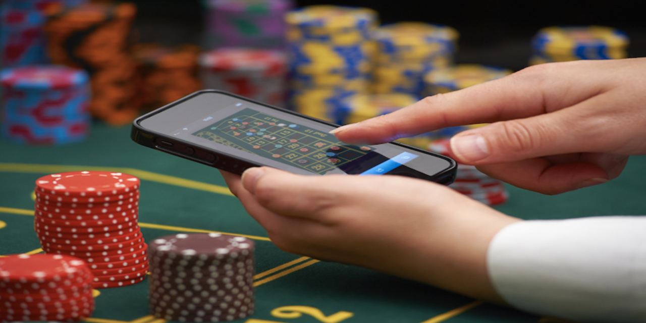 Le poker au casino MyStake